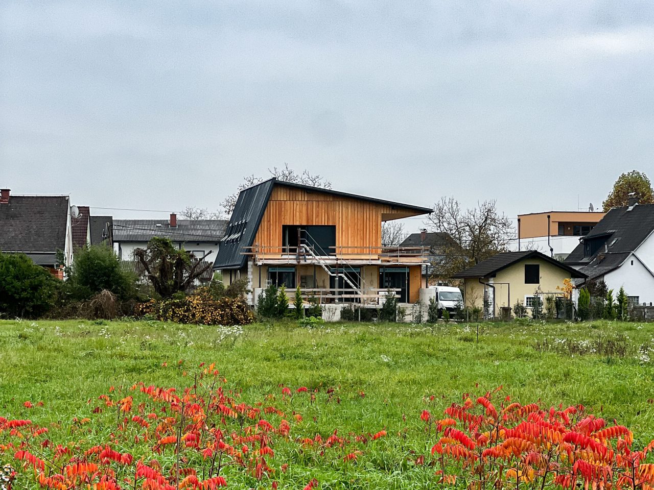 Erweiterung eines einstöckigen Hauses.