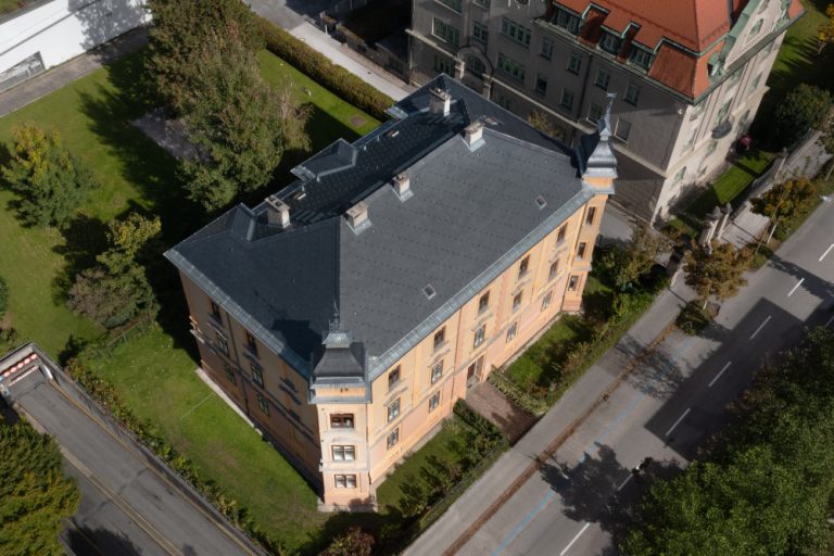 Sanierung einer historischen Villa in Innsbruck
